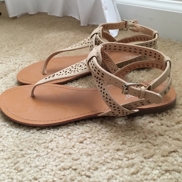 BAMBOO Shoes - Tan Bamboo Gladiator Sandals